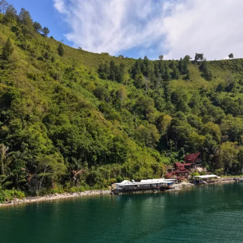 Villa Dapdap Samosir Lake Toba