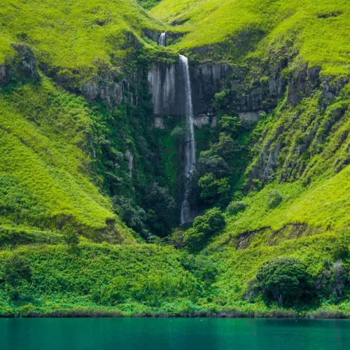 Boat Trip Sitiris Tiris Samosir
