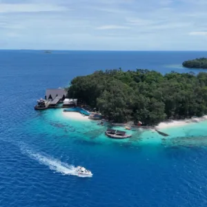 Half-Day Sepa Island Resort with Snorkeling