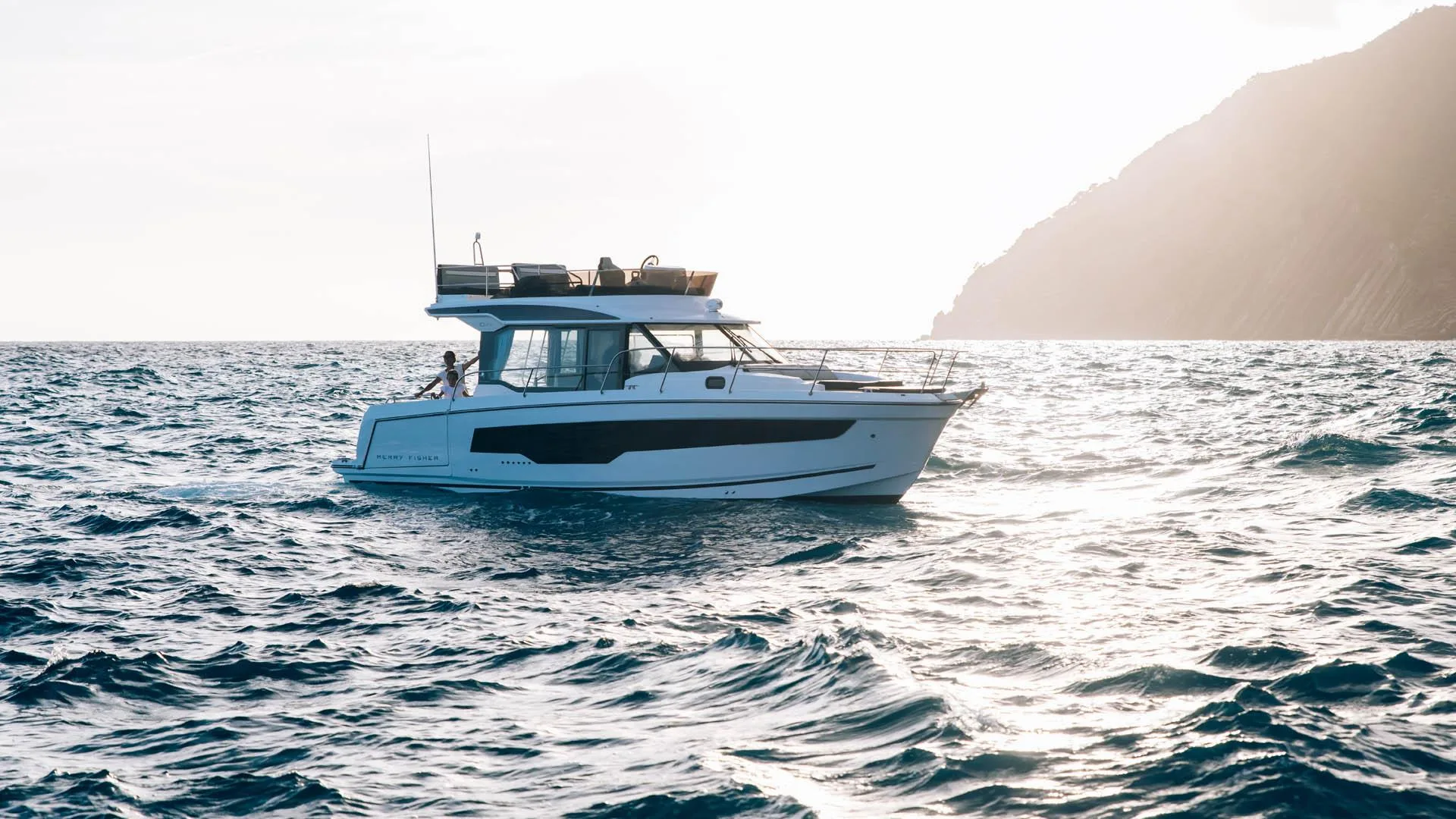 Jeanneau Indonesia Merry Fisher 1095 Fly 8